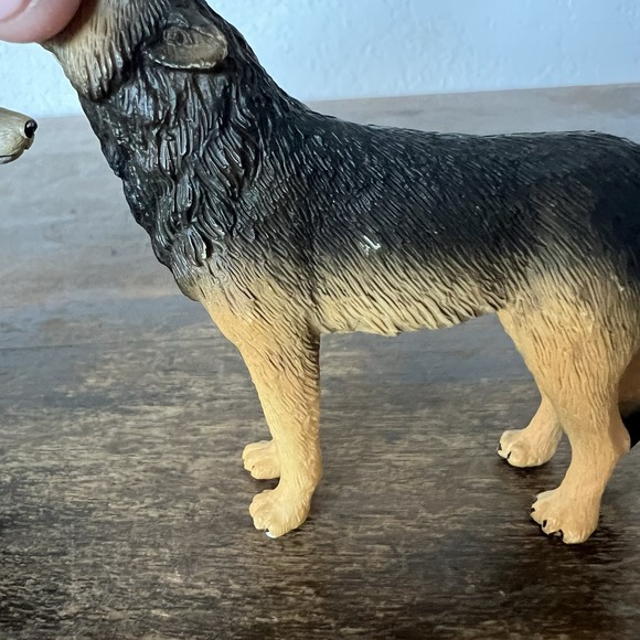 Mojo Howling Wolf, Mother Wolf And Wolf Pup Cub Wildlife Figures Collectibles - Picture 4 of 7